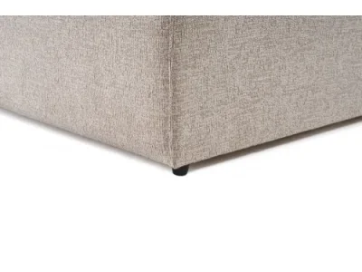 Detail produktu Dvojmiestna pohovka Lora 2 Seater - Mocha