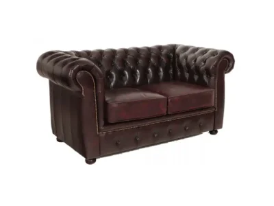 Detail produktu Pohovka dvojmiestna Chesterfield Liverpool z pravej hovädzej kože New Red