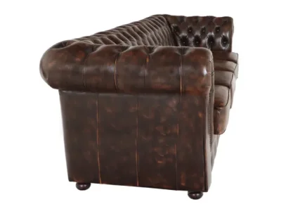 Detail produktu Pohovka štvormiestna Chesterfield Liverpool z pravej hovädzej kože Whisky