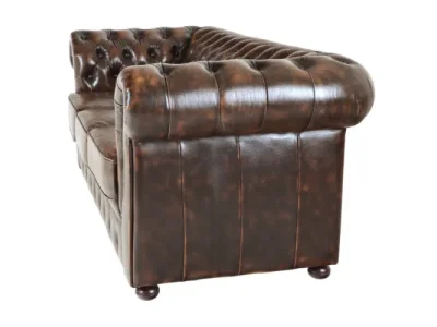 Detail produktu Pohovka trojmiestna Chesterfield Liverpool z pravej hovädzej kože Whisky