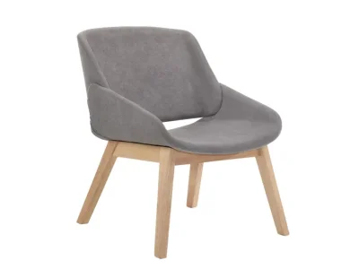 Estila Dizajnové škandinávské kreslo Nordica Clara so sivým čalúnením so svetlo hnedými masívnymi nožičkami dub 69cm