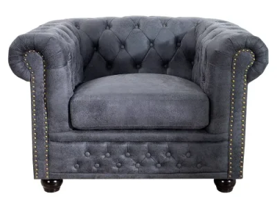 Detail produktu Estila Vintage sivé kreslo Chesterfield Grau s ozdobným prešívaním s okrúhlymi gombíkmi a poťahom s efektom vintage kože 105 cm