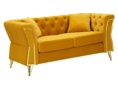 Detail produktu Estila Dizajnová glamour sedačka Velaria so žltým zamatovým poťahom a ozdobným prešívaním so zlatými detailmi 162 cm