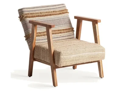 Detail produktu Estila Luxusné retro kreslo Bodhi so vzorovaným pruhovaným béžovým poťahom a hnedým rámom z mangového dreva 71 cm