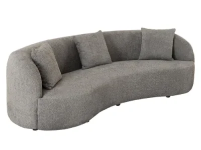 Estila Dizajnová buklé trojmiestna sedačka Jina v oblúkovom tvare so sivým poťahom a tromi vankúšmi 229 cm