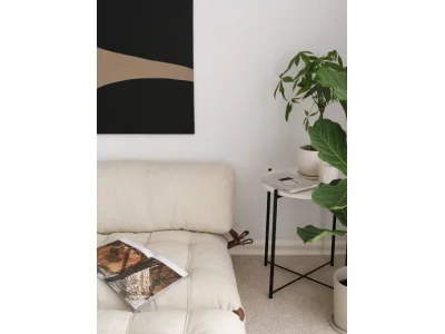 Detail produktu Dvojmiestna čalúdená rozkladacia pohovka Kadife Teddy krémová