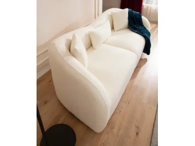 Detail produktu Trojmiestna pohovka Napoli 230 cm boucle krémová