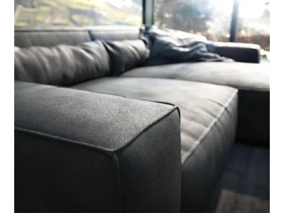 Detail produktu DELIFE Rohová pohovka Sirpio XL 270x170 cm imitácia kože vintage antracitová variabilné ležadlo