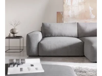 Detail produktu DELIFE Rohová pohovka Lanzo XL 270x180 cm mikrovlákno sivá variabilné ležadlo s taburetom