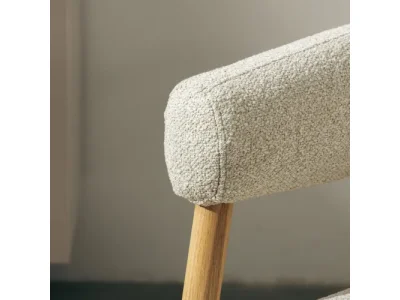 Detail produktu Dizajnové kreslo Montepulciano z masívu svetlo béžové