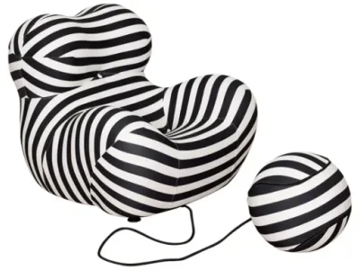 Dizajnové kreslo Nua s podnožkou biele/čierne