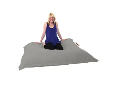 Detail produktu Záhradný sedací vak Cushion 100x100 cm sivý